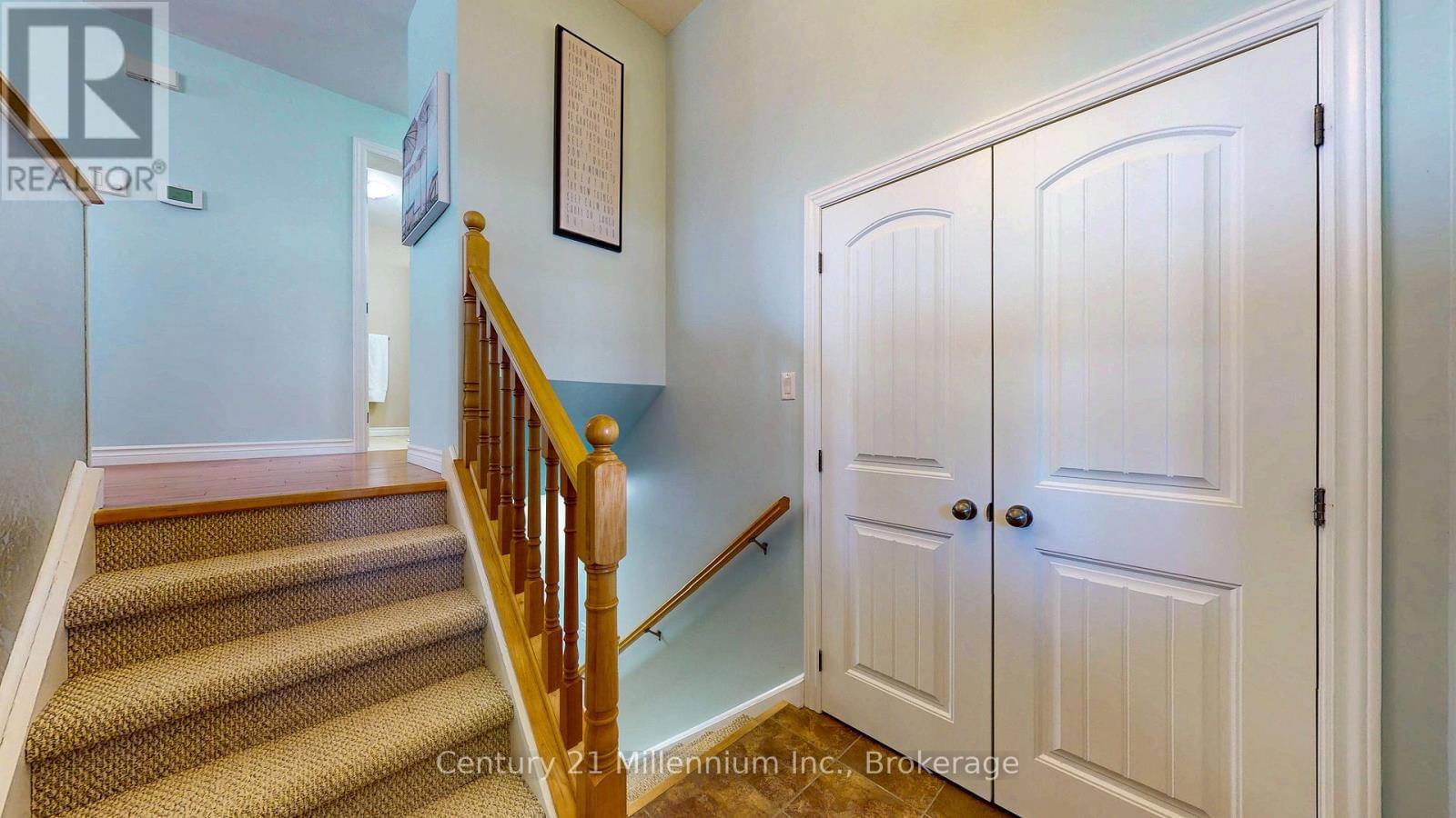 2 ST ANDREWS DRIVE Image 14