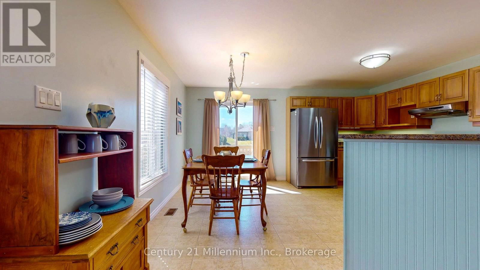 2 ST ANDREWS DRIVE Image 24