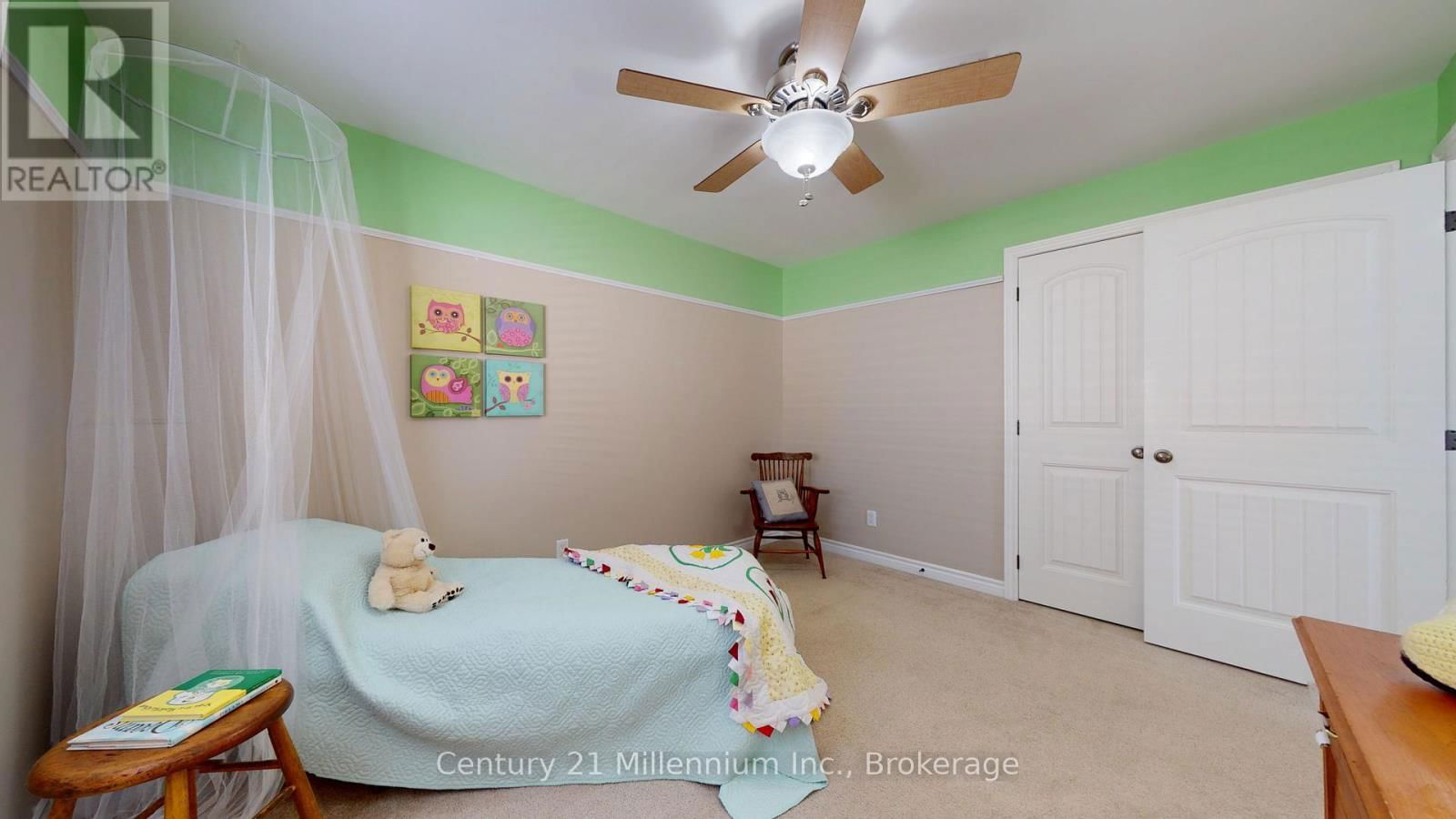 2 ST ANDREWS DRIVE Image 31