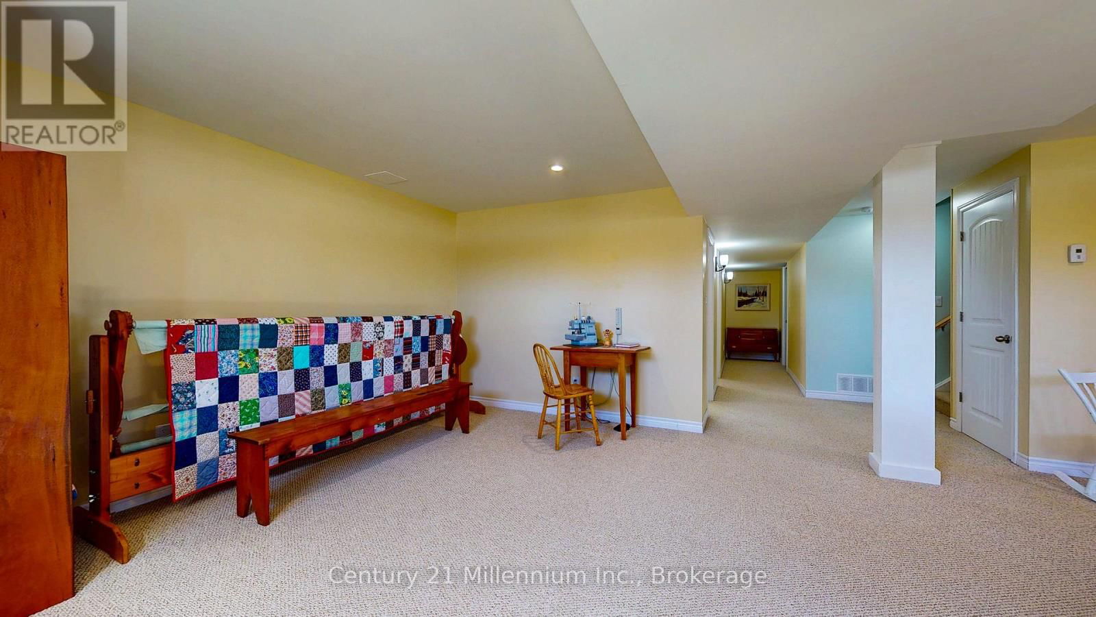2 ST ANDREWS DRIVE Image 40