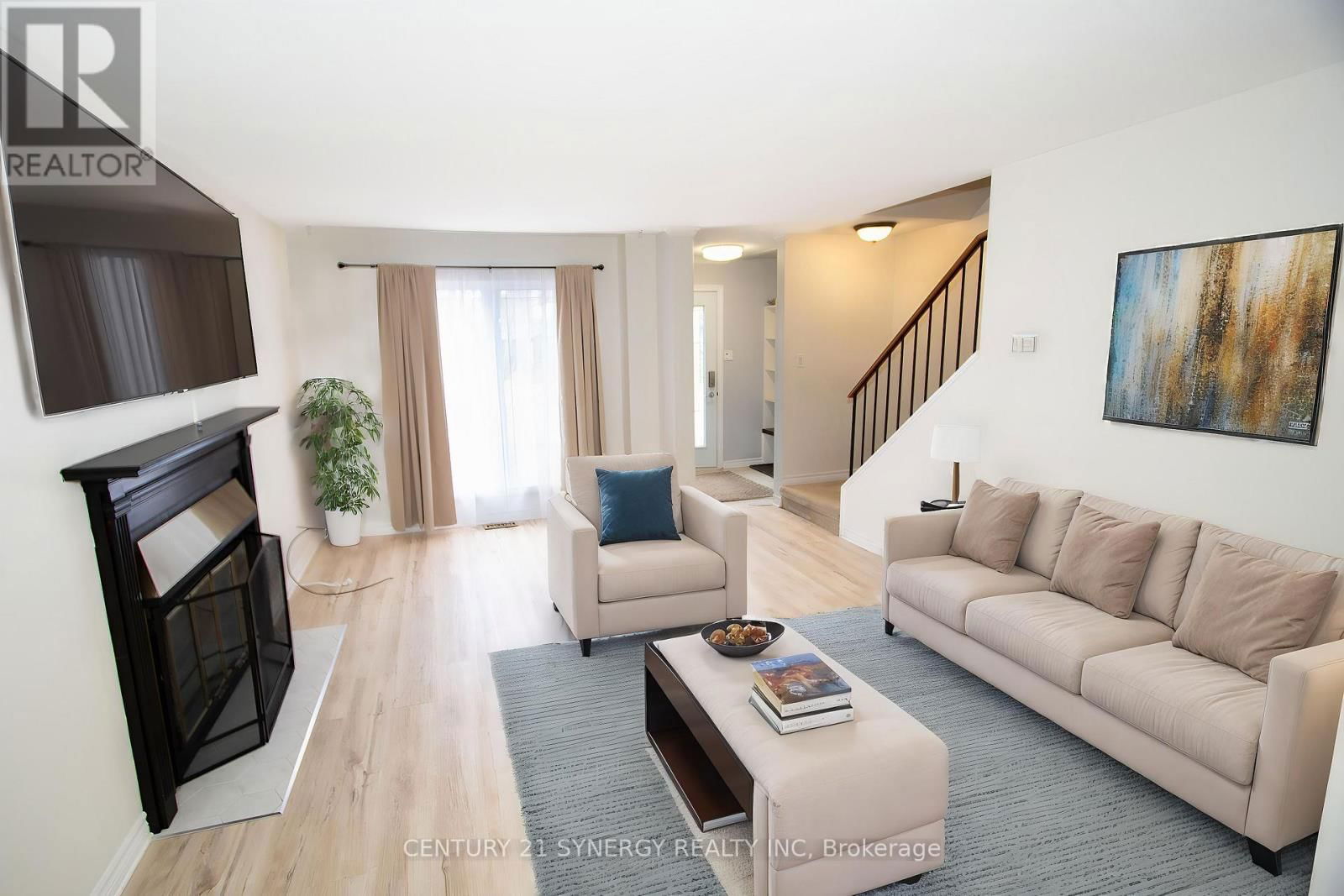 626 SIMONEAU WAY Image 10