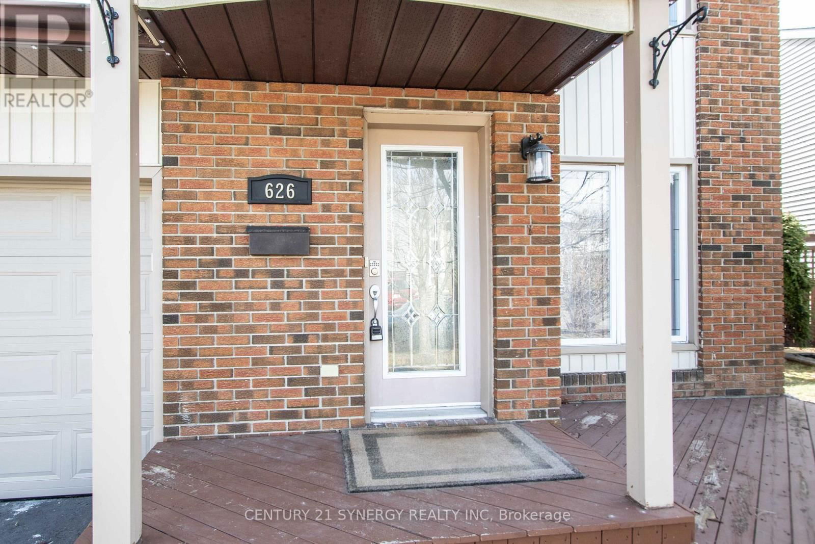 626 SIMONEAU WAY Image 3
