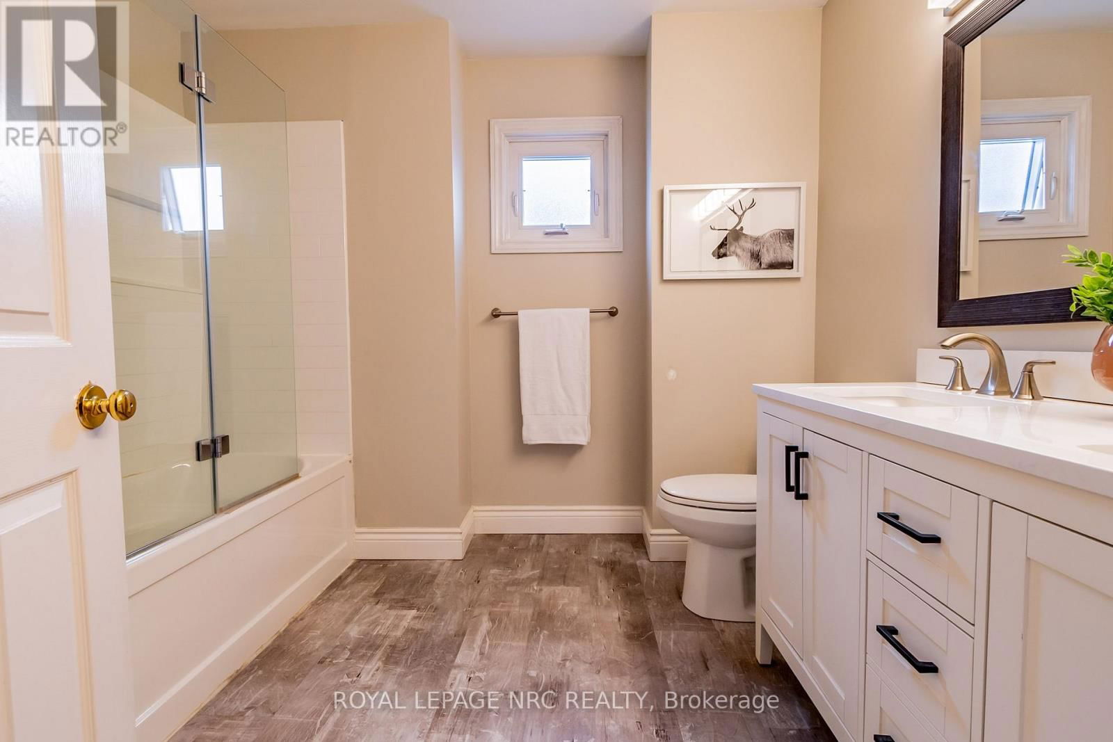 2675 MOUNTAINCREST AVENUE Image 28