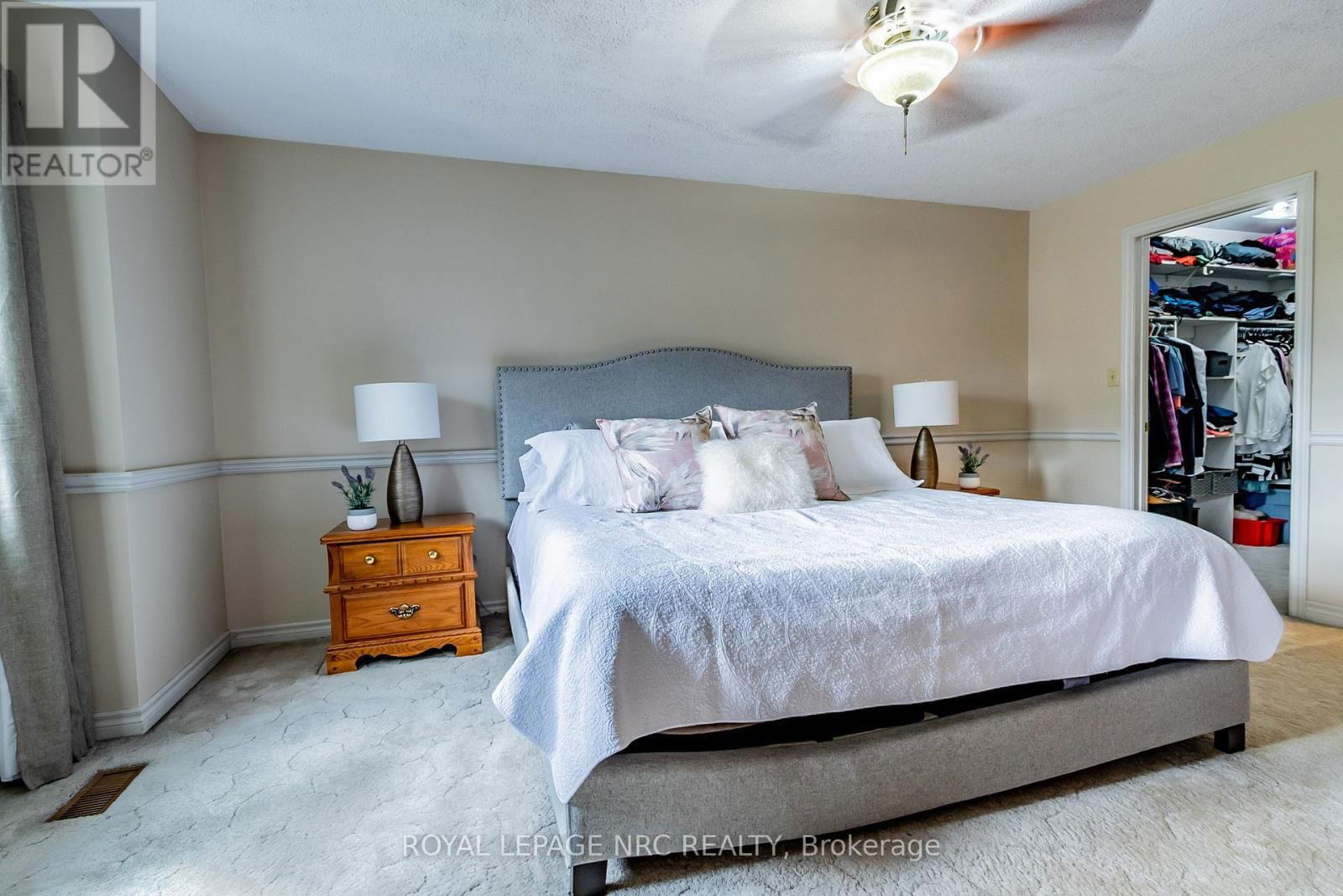 2675 MOUNTAINCREST AVENUE Image 31