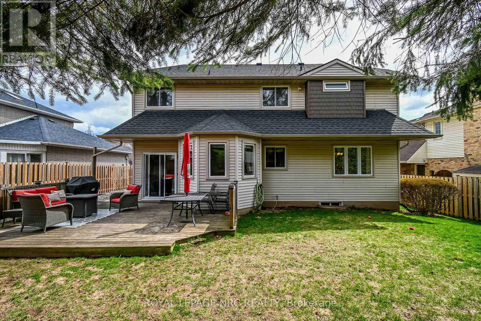 2675 MOUNTAINCREST AVENUE Image 45