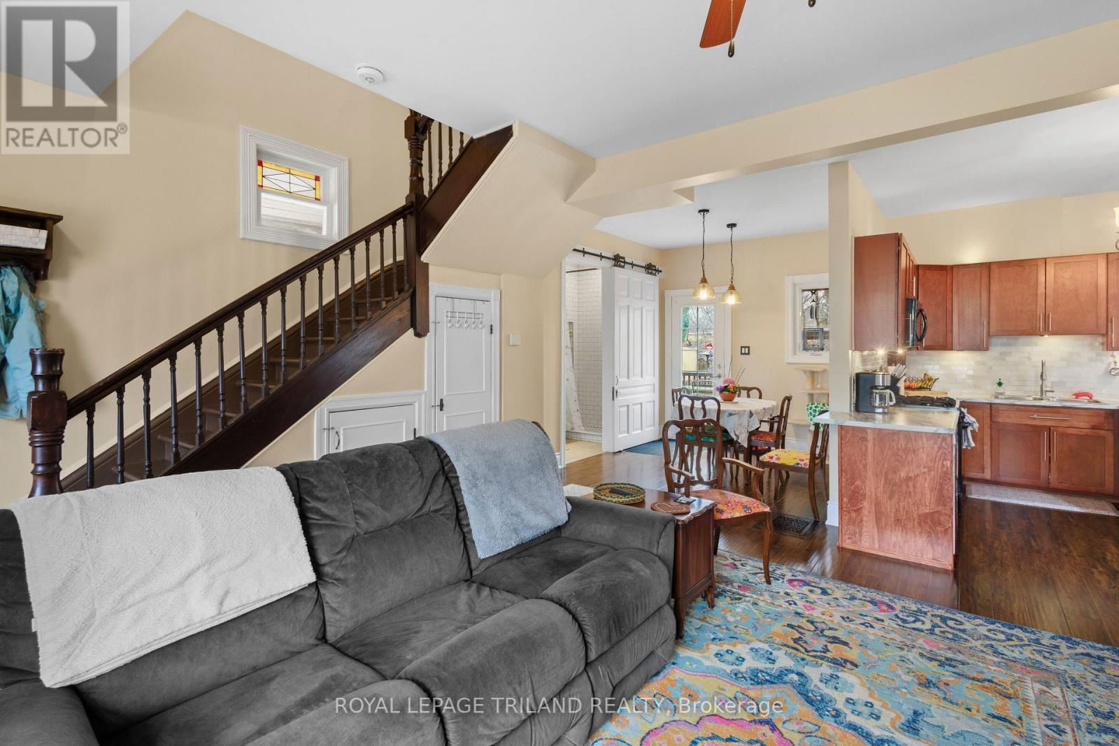 98 STANLEY STREET Image 6