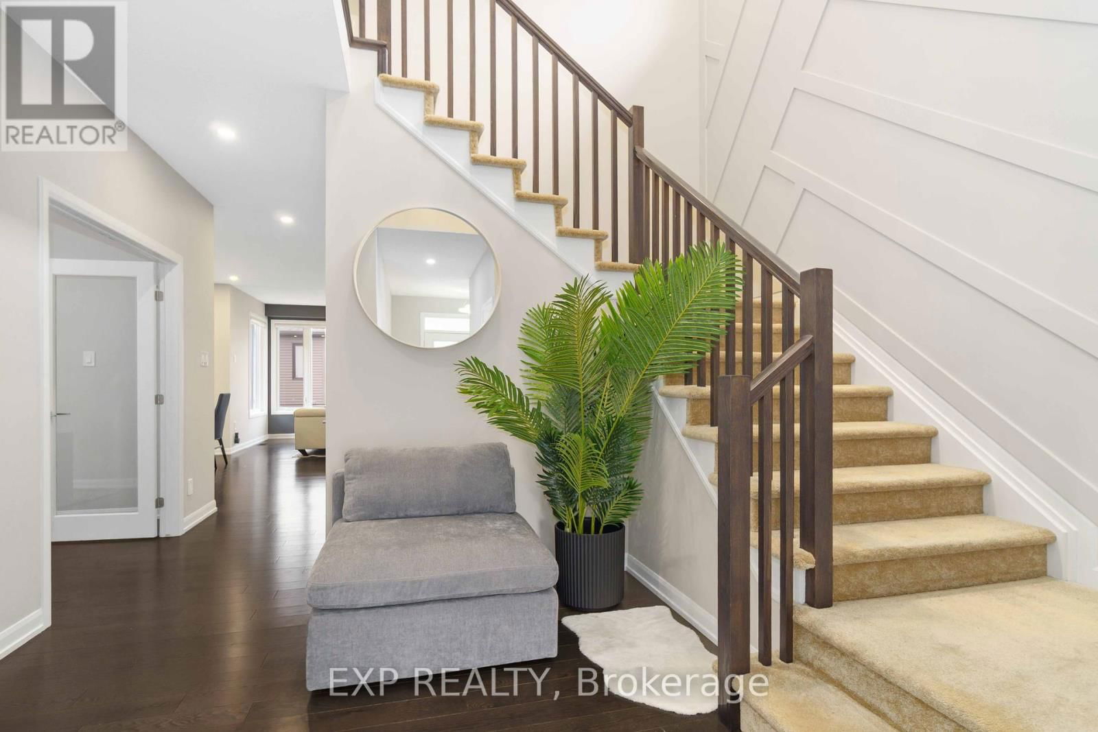 334 STERLING AVENUE Image 4