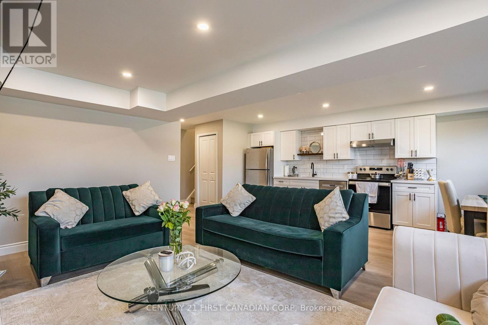 40 BEXHILL DRIVE Image 26