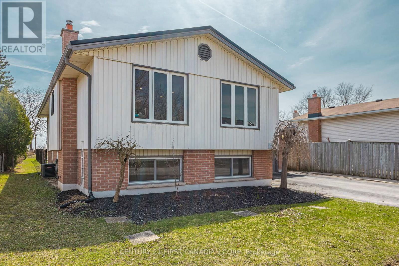 40 BEXHILL DRIVE Image 3