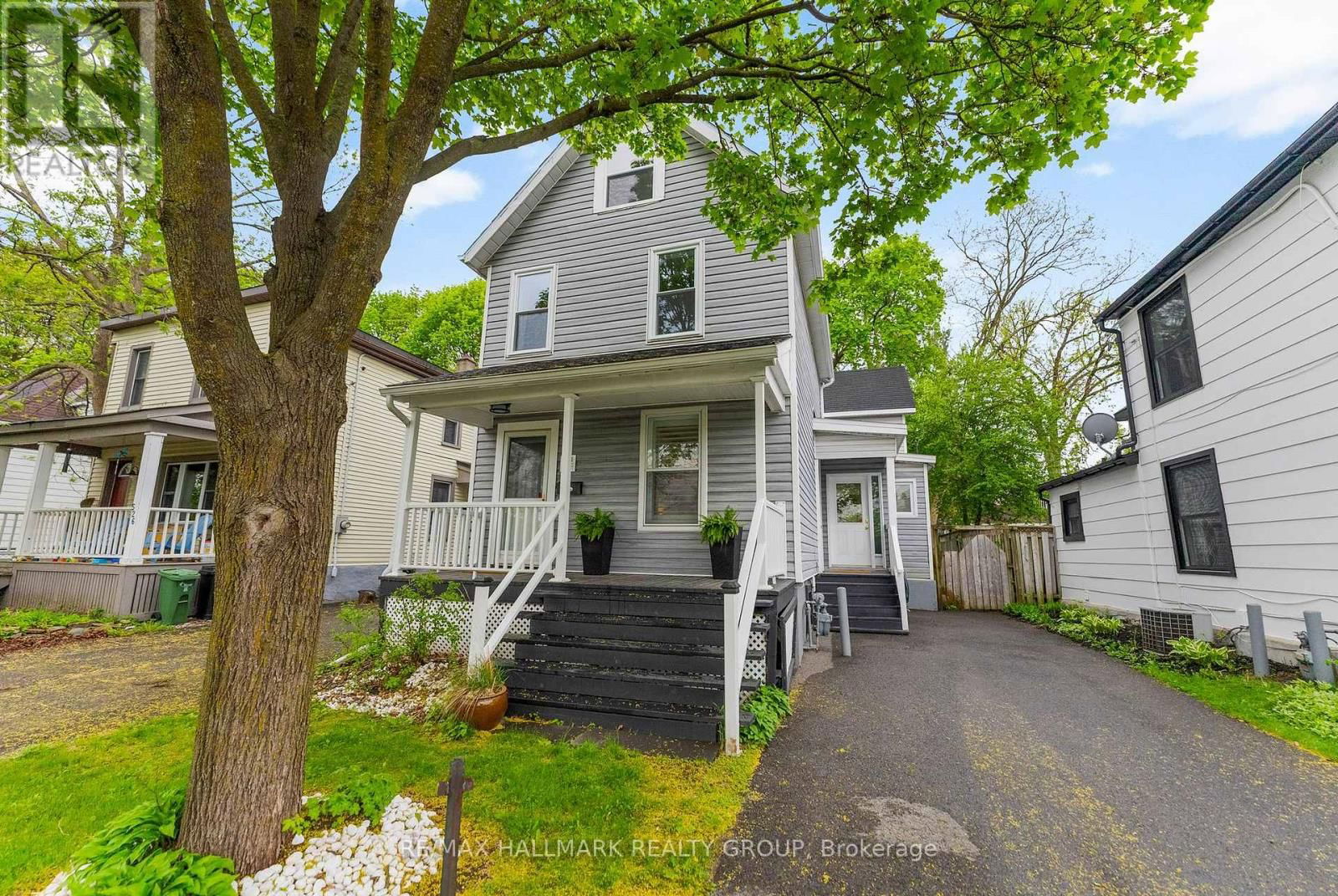 528 LOWER BYRON AVENUE Image 1