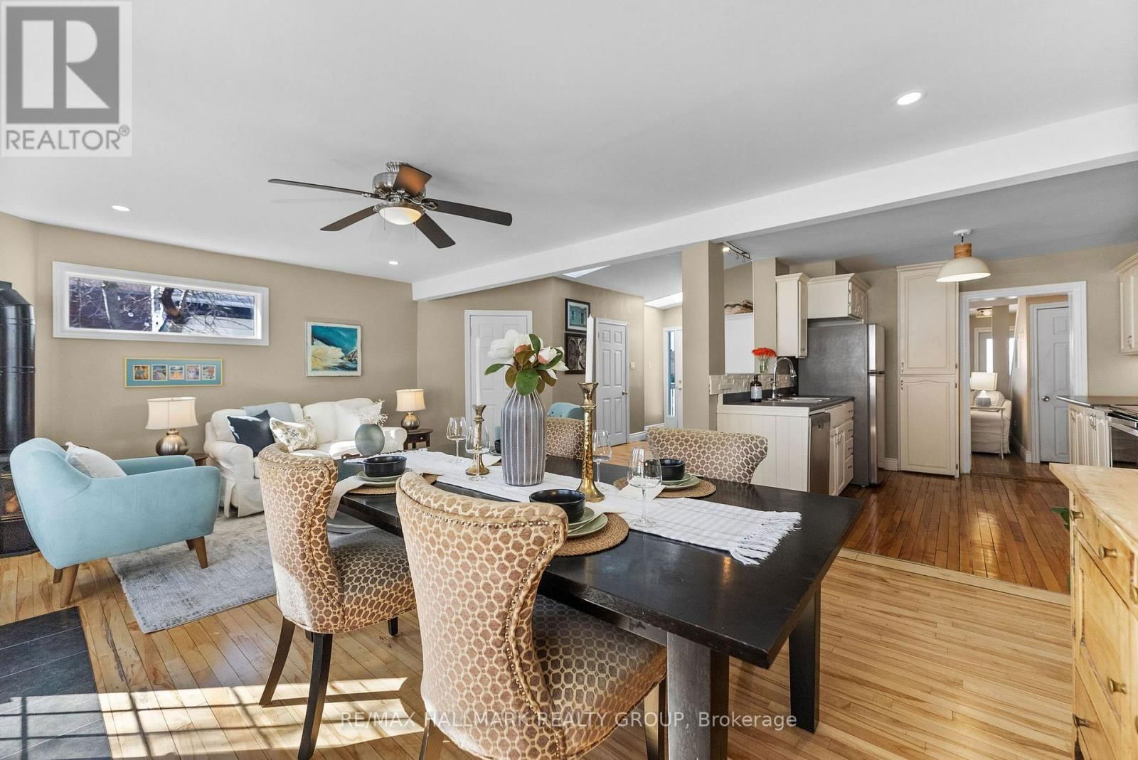 528 LOWER BYRON AVENUE Image 15