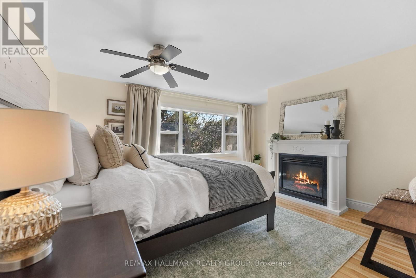 528 LOWER BYRON AVENUE Image 27