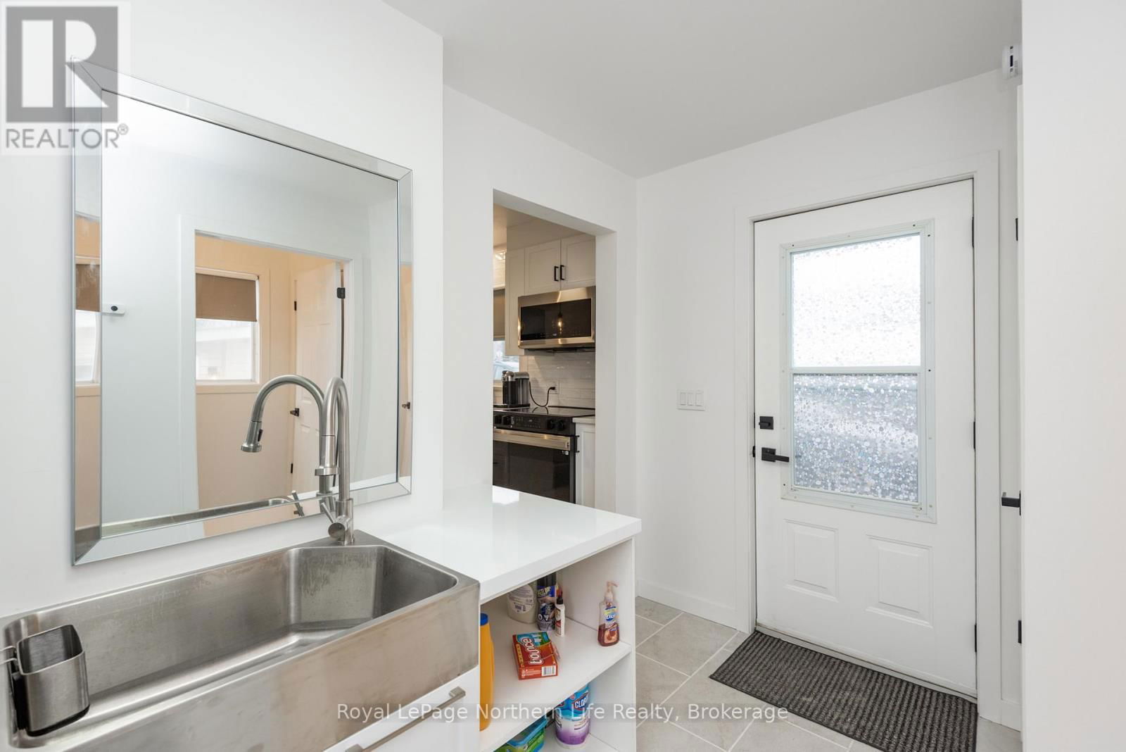 1125 JANE STREET SOUTHWEST Image 36