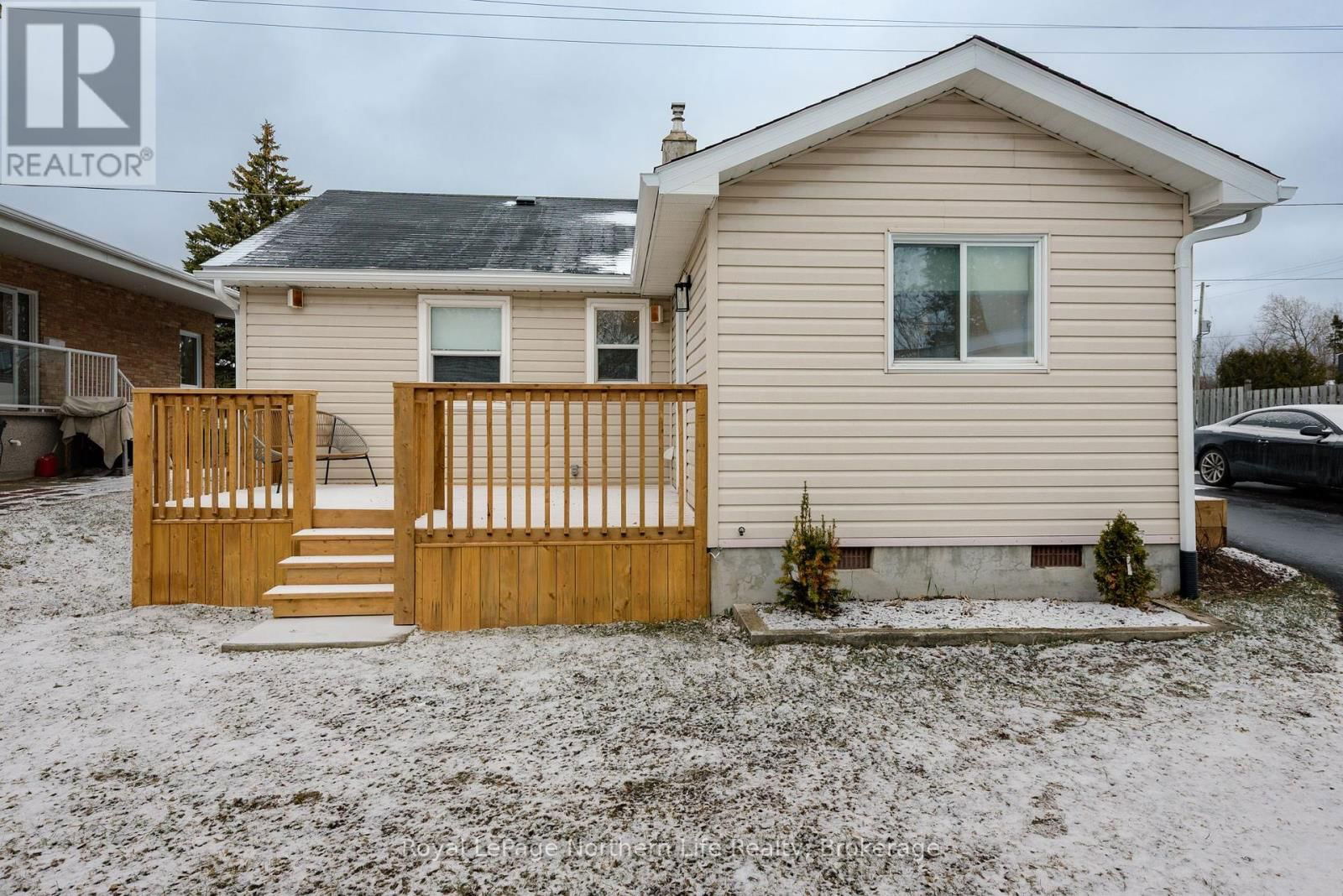 1125 JANE STREET SOUTHWEST Image 40