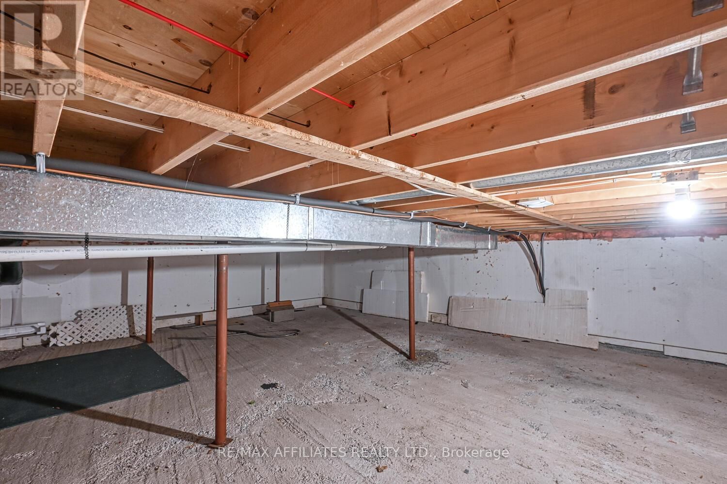 4 OTTERDALE CRESCENT Image 33