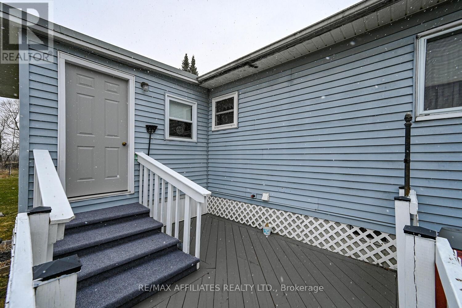 4 OTTERDALE CRESCENT Image 41