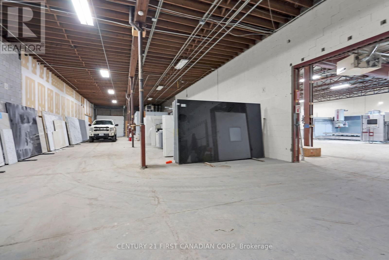 549 FIRST STREET Image 12
