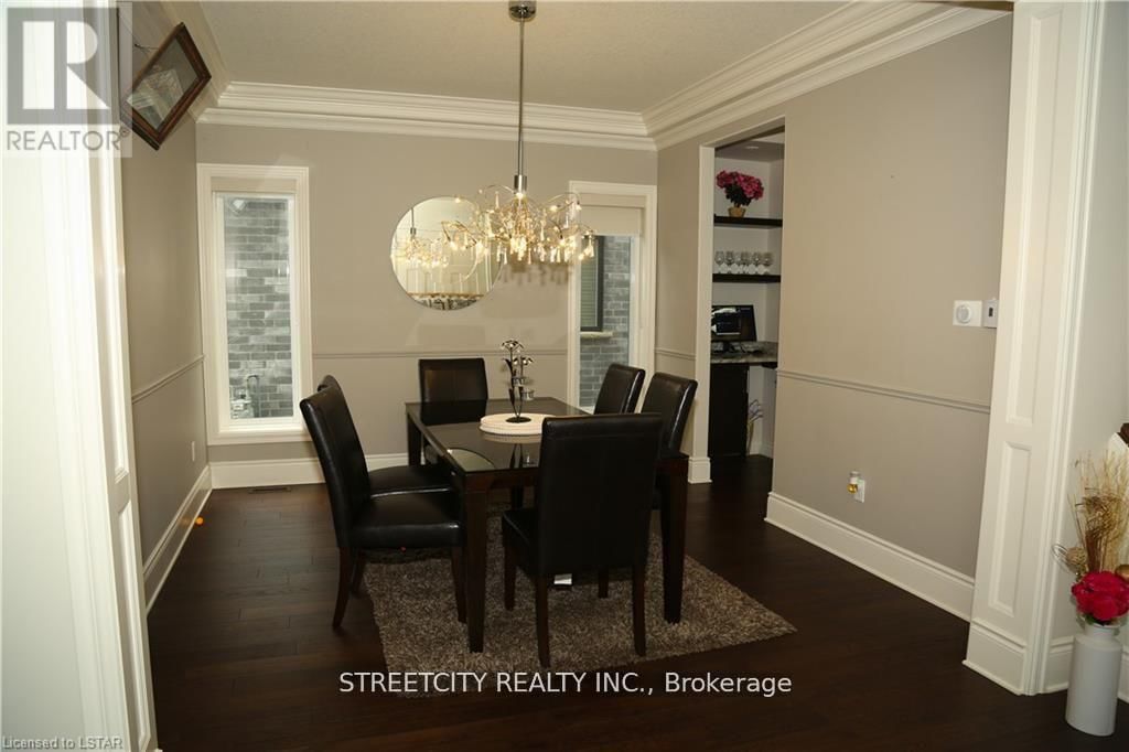2008 BALLYMOTE AVENUE Image 12
