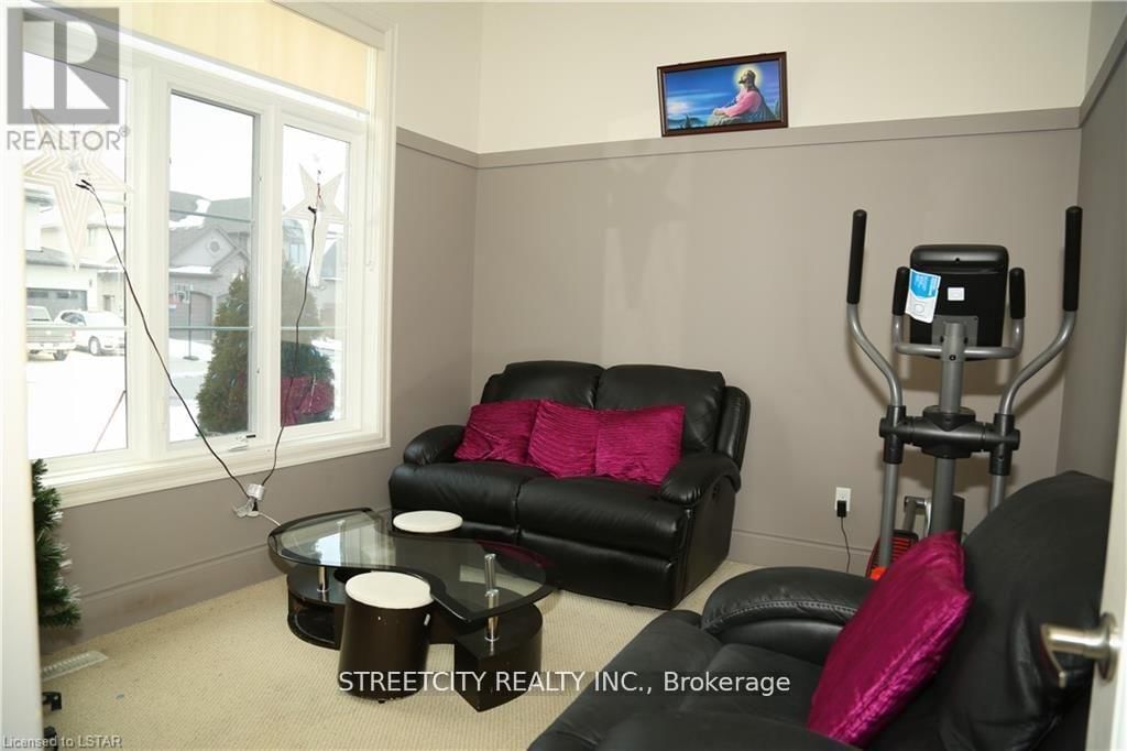 2008 BALLYMOTE AVENUE Image 14