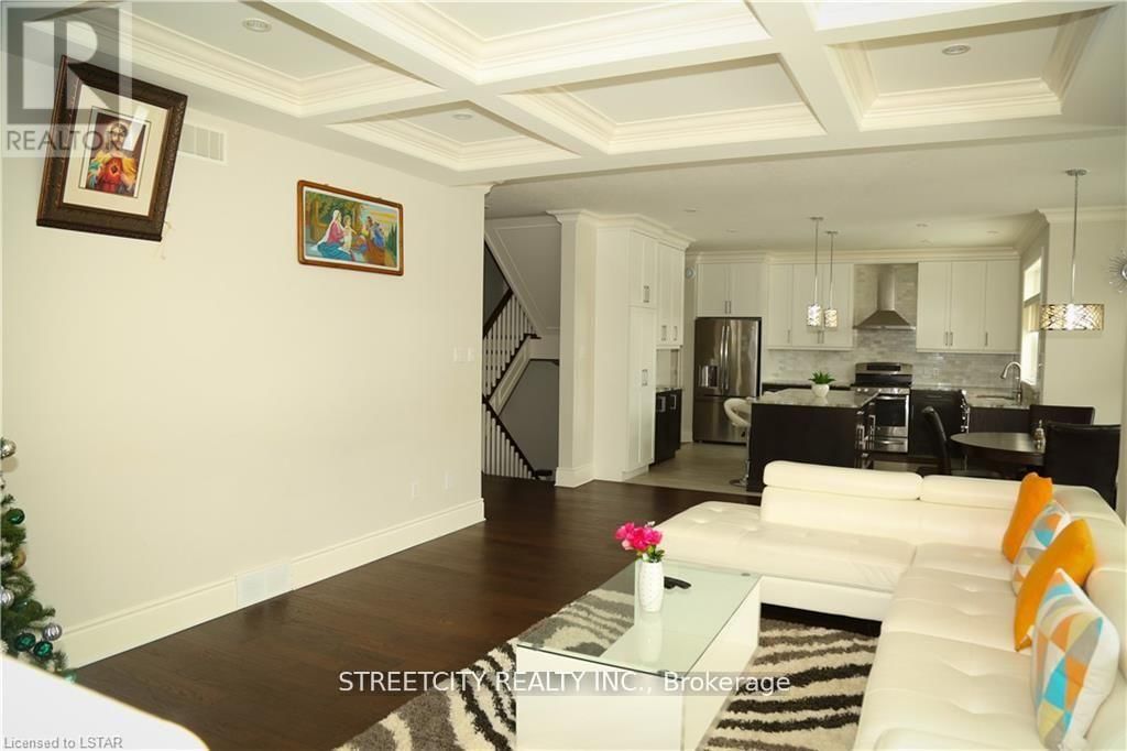 2008 BALLYMOTE AVENUE Image 9