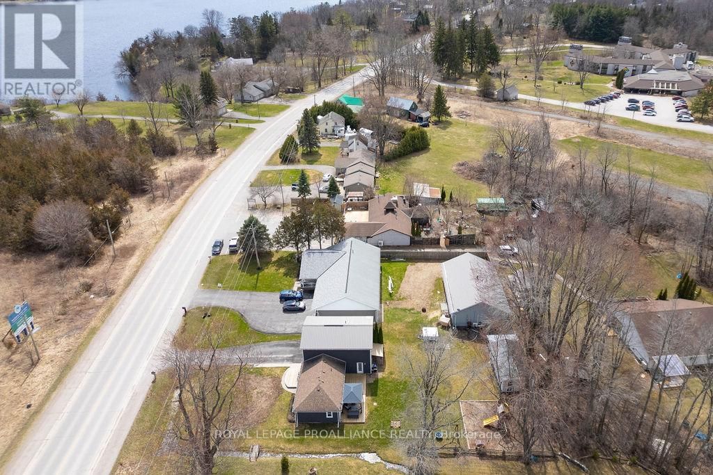 657 49 HIGHWAY Image 48