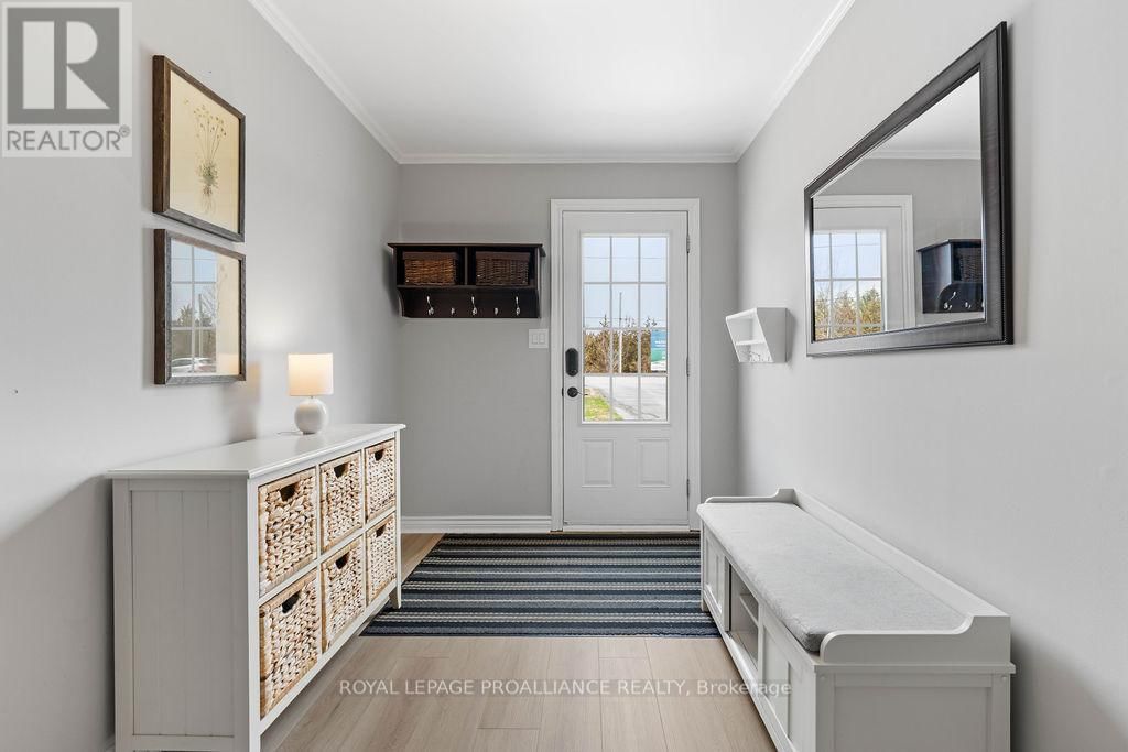 657 49 HIGHWAY Image 9
