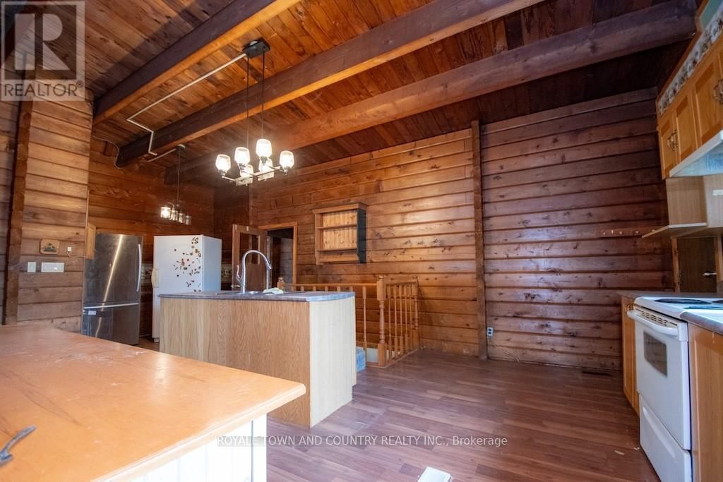 1175 HIGHWAY 7 Image 9