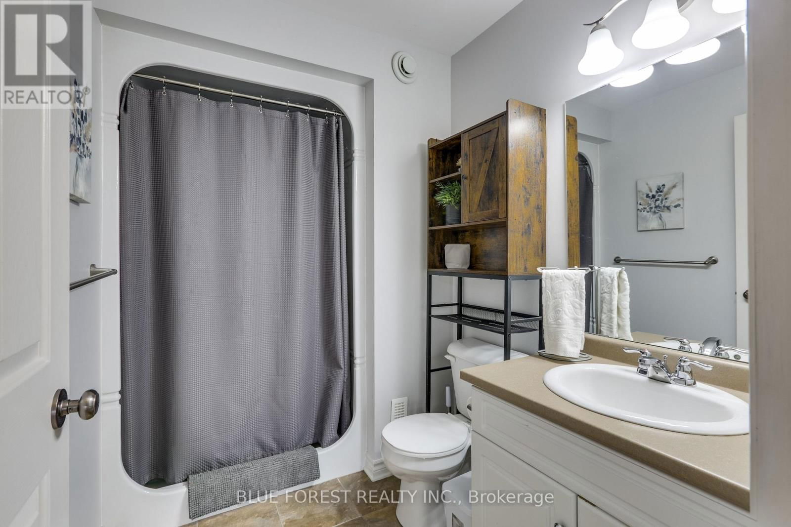 20 TURNBERRY DRIVE Image 24