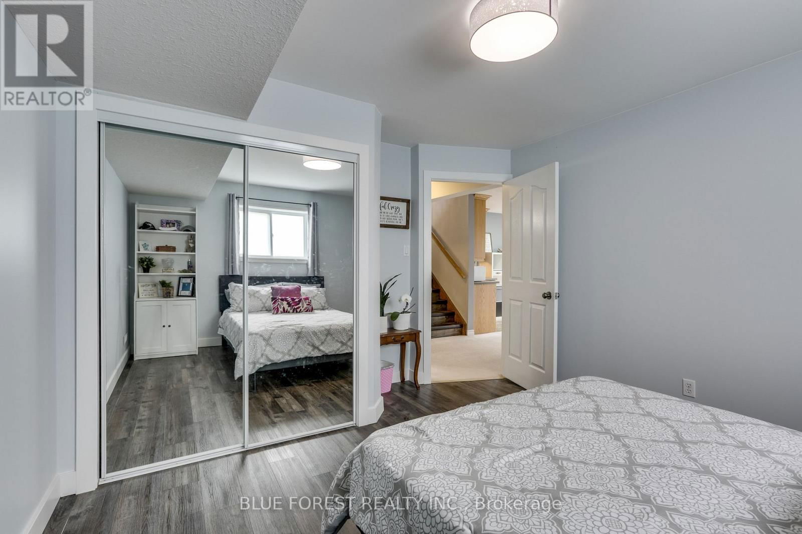 20 TURNBERRY DRIVE Image 26
