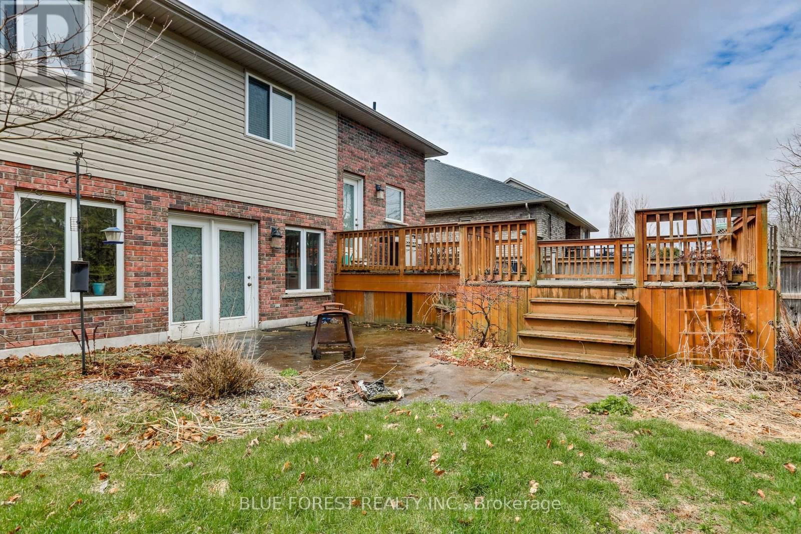 20 TURNBERRY DRIVE Image 36