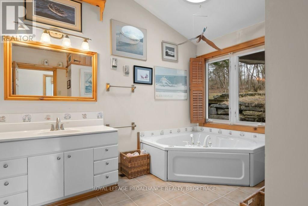 6058 HIGHWAY 96 Image 22