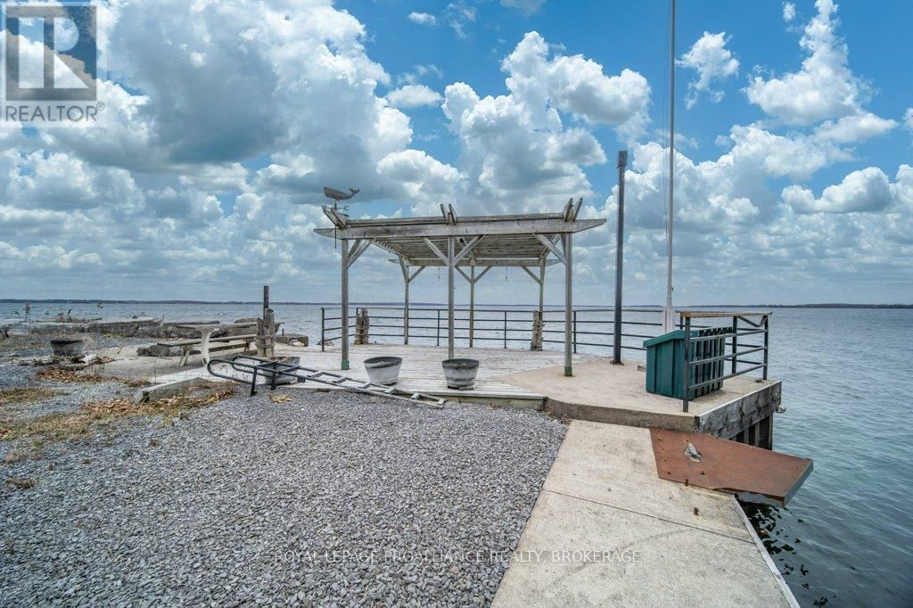6058 HIGHWAY 96 Image 39