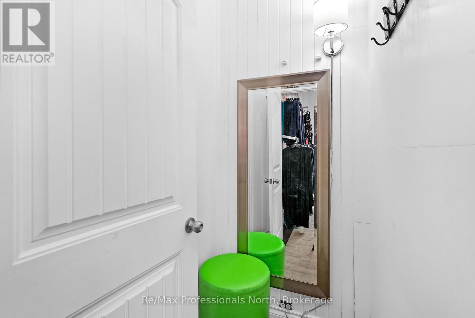 265 MUSKOKA ROAD SOUTH Image 10