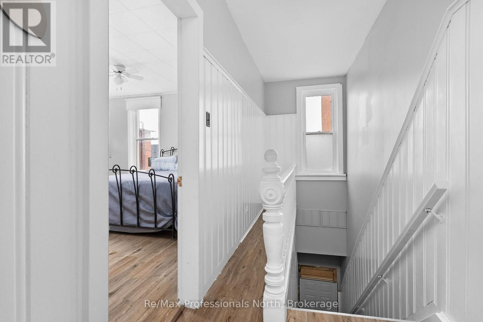 265 MUSKOKA ROAD SOUTH Image 18