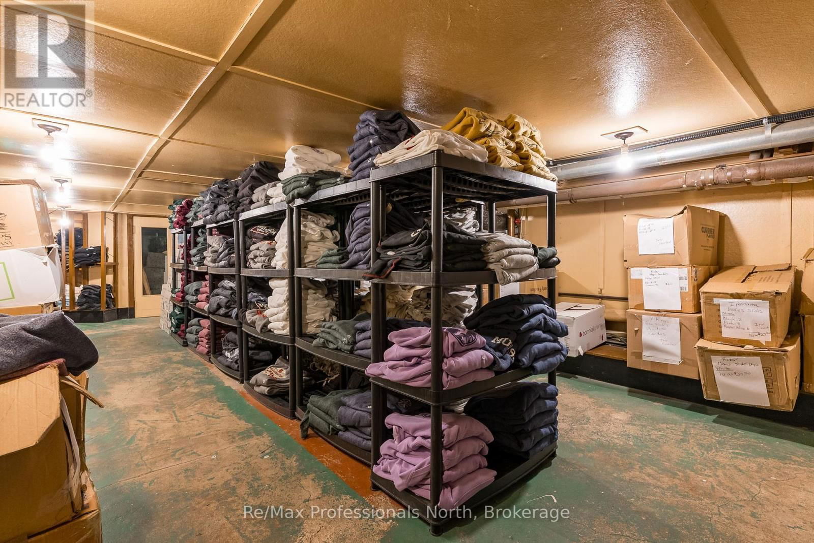 265 MUSKOKA ROAD SOUTH Image 37