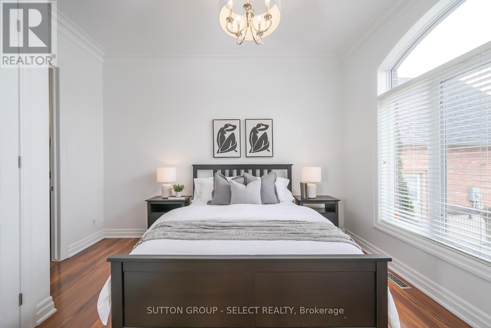 7071 CLAYTON WALK Image 20