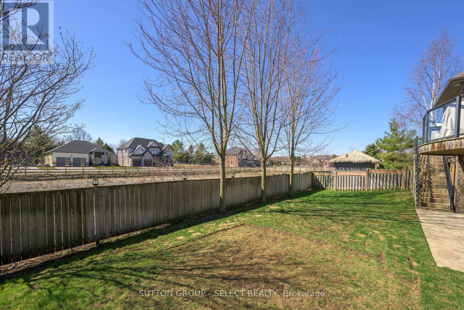 7071 CLAYTON WALK Image 44