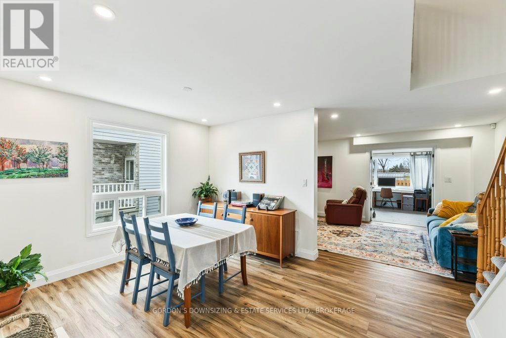 837 EDGAR STREET Image 11
