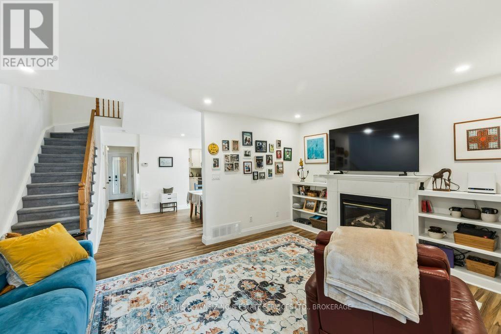 837 EDGAR STREET Image 16
