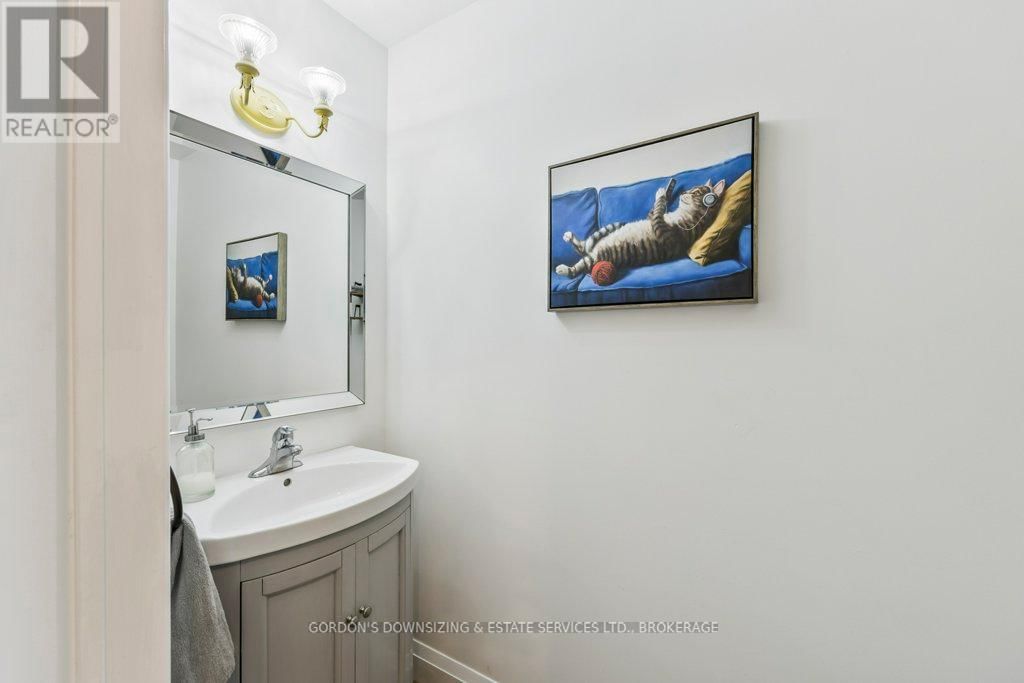 837 EDGAR STREET Image 20