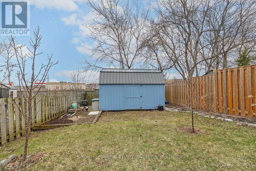837 EDGAR STREET Image 47