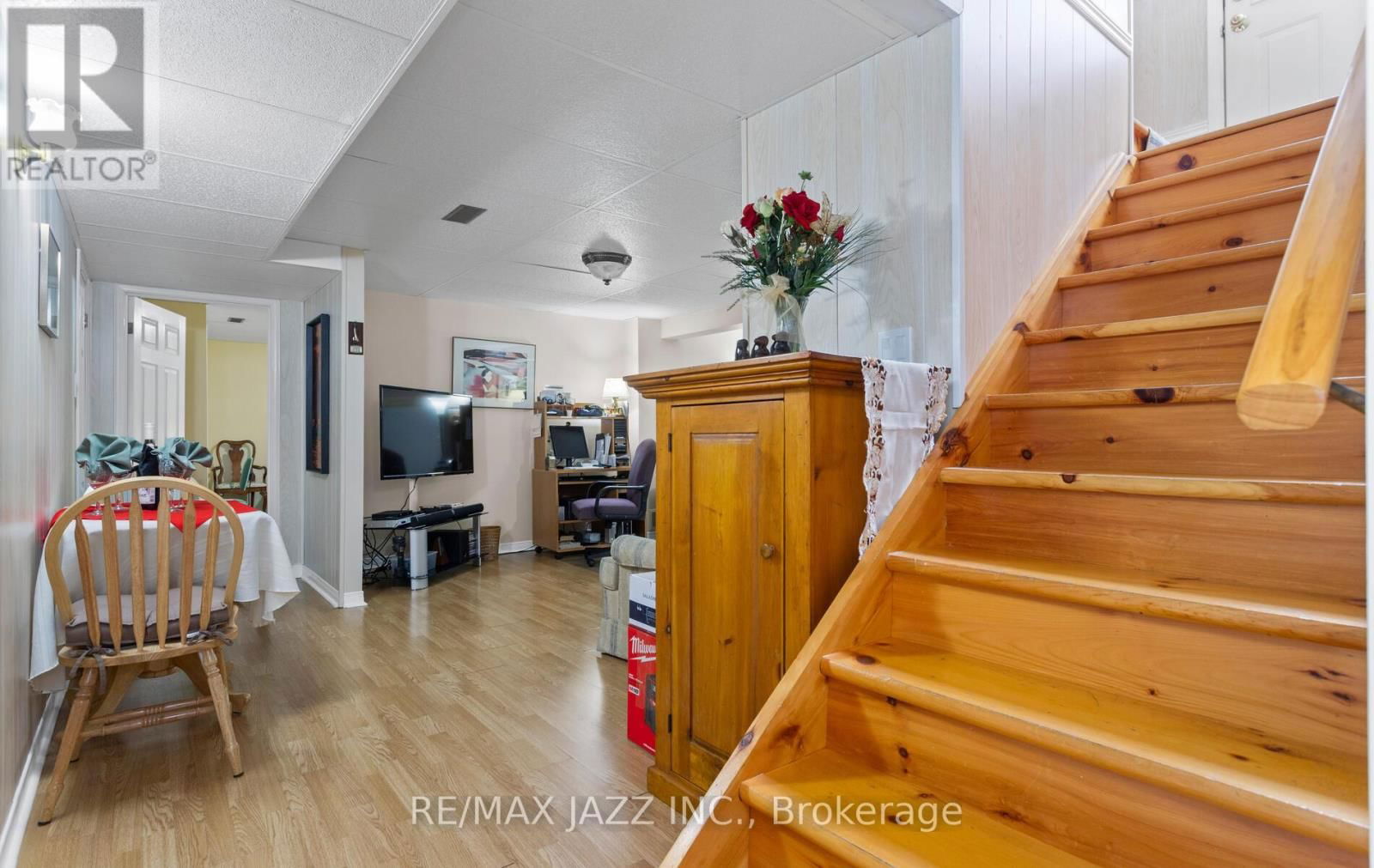 3115 MEYERS ROAD SOUTH Image 32