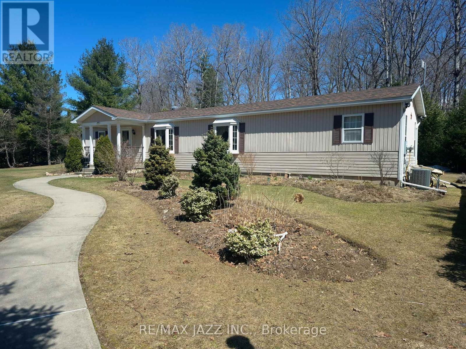 3115 MEYERS ROAD SOUTH Image 4