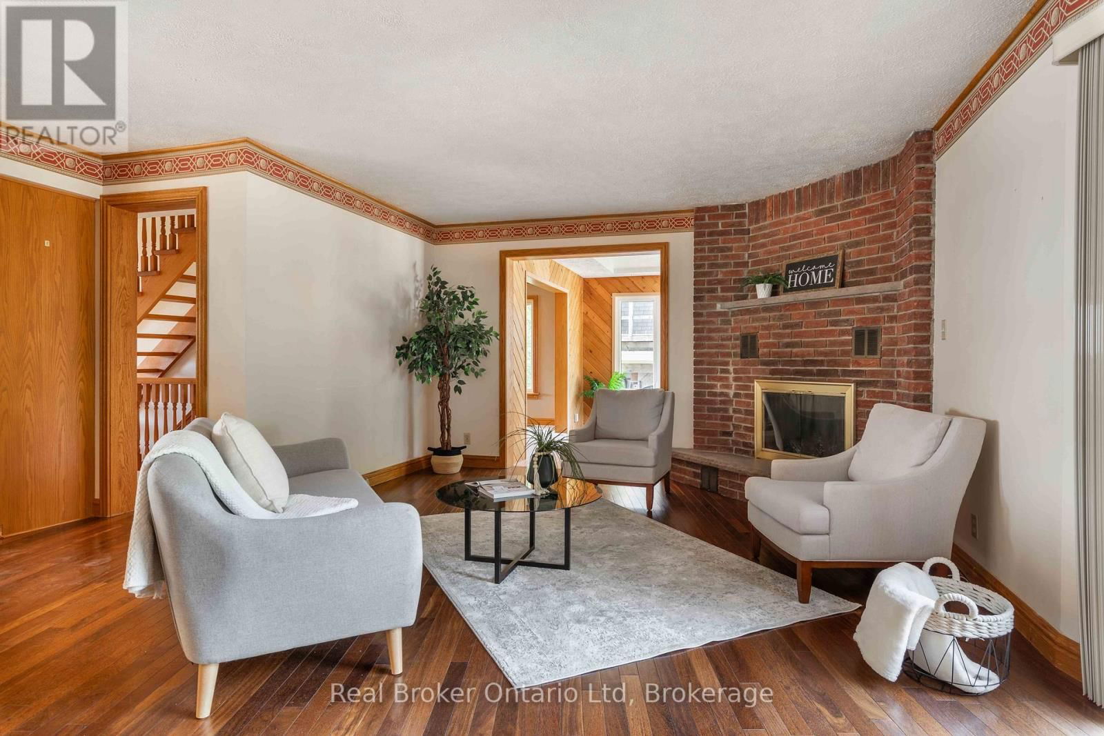 122 COTTAGE LANE Image 14