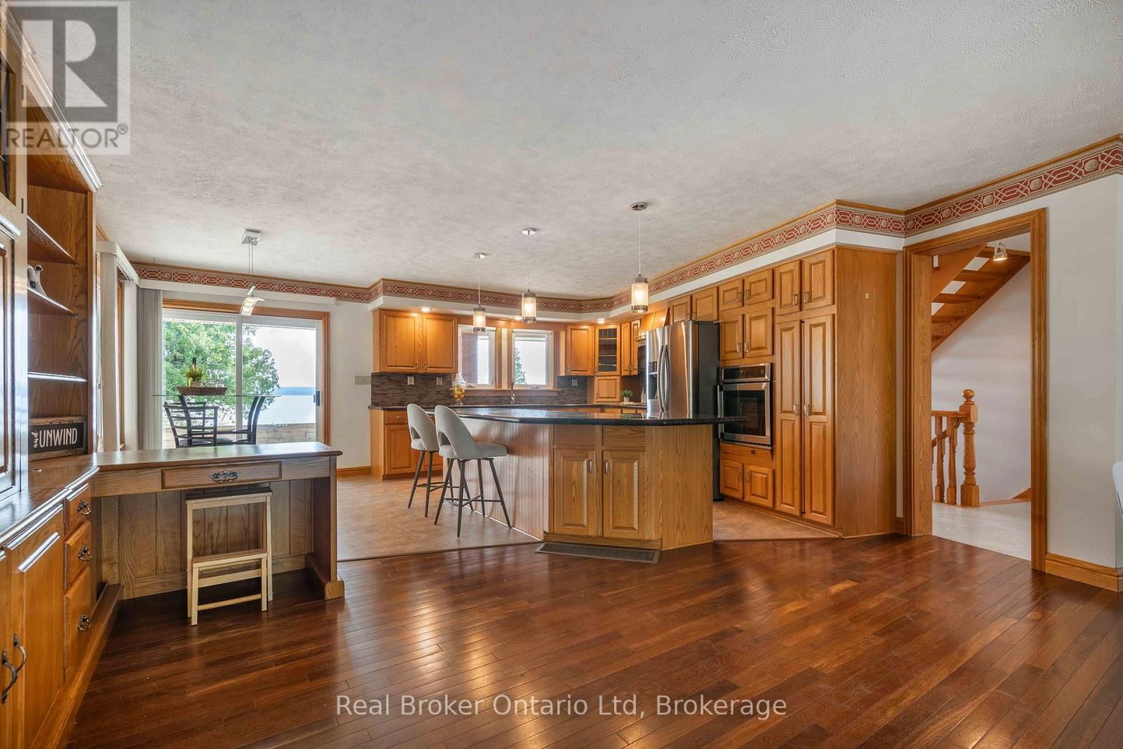 122 COTTAGE LANE Image 17