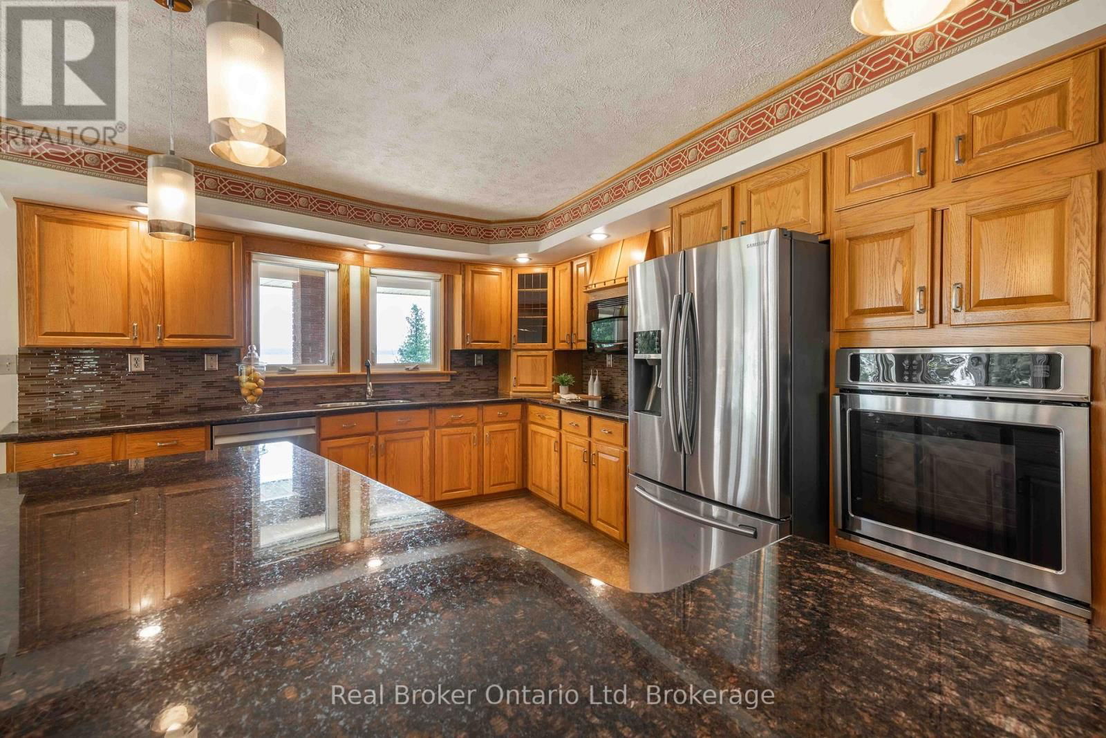 122 COTTAGE LANE Image 18