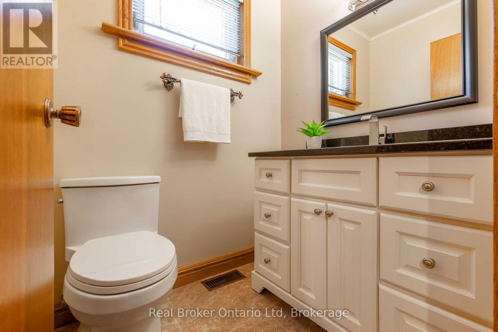 122 COTTAGE LANE Image 20