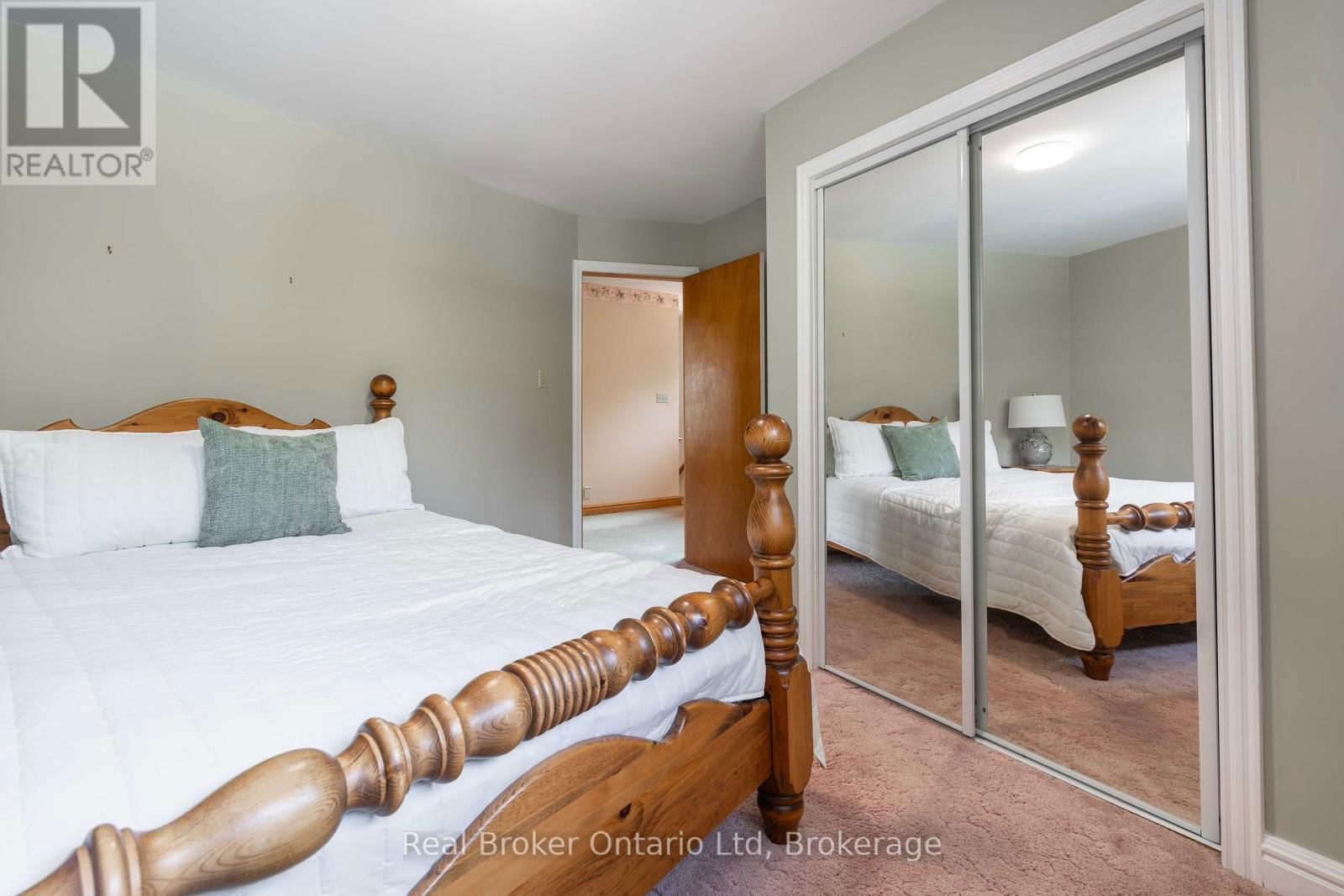 122 COTTAGE LANE Image 28