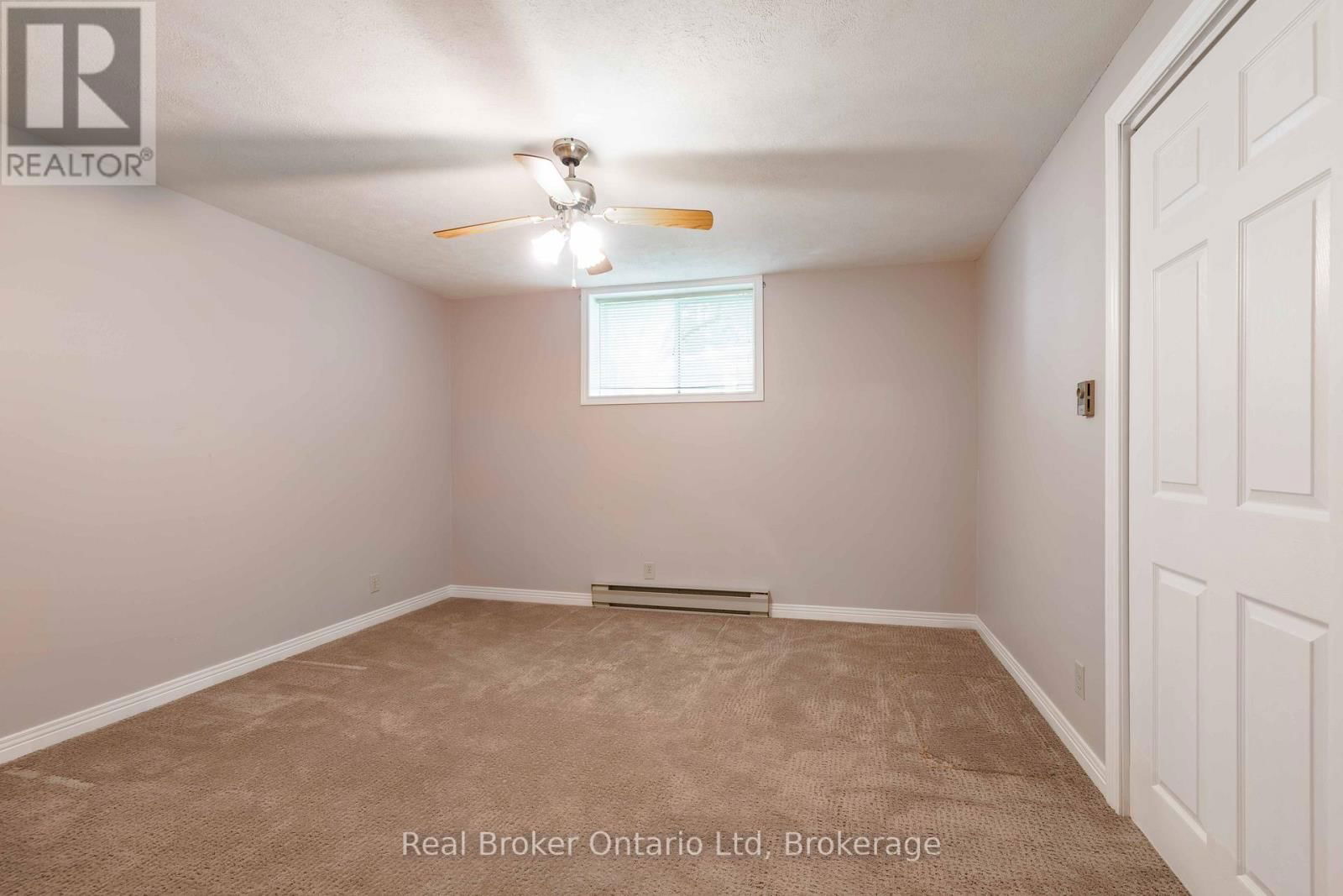 122 COTTAGE LANE Image 35