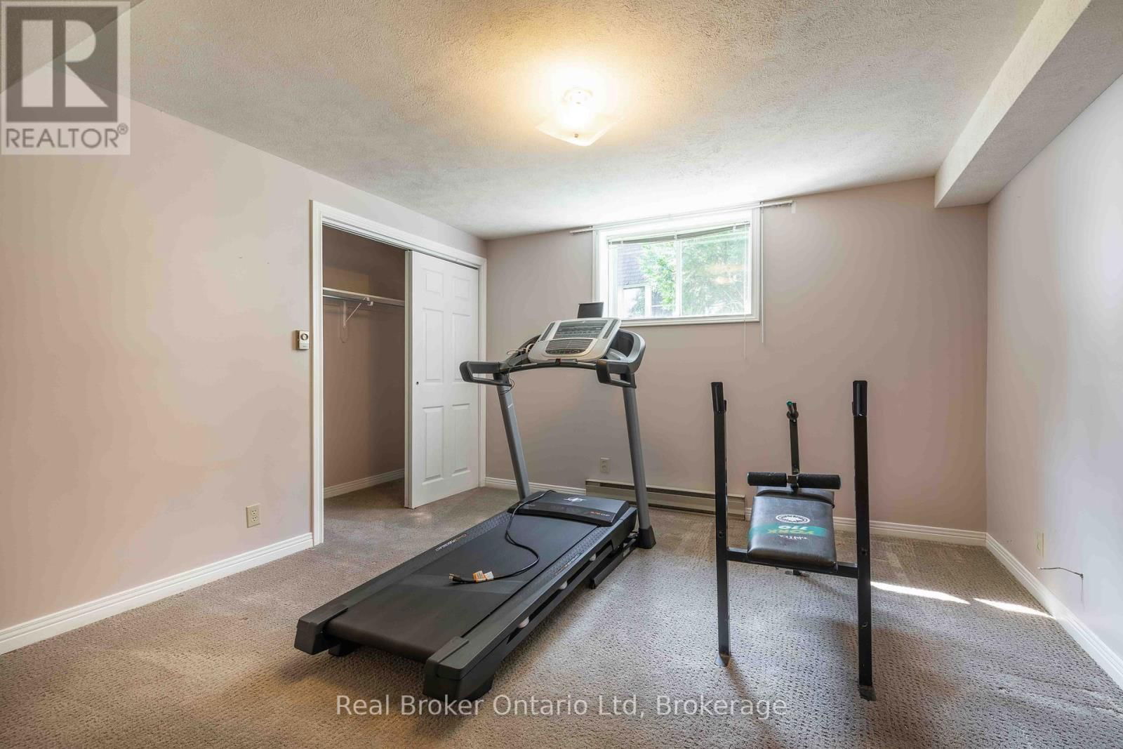 122 COTTAGE LANE Image 37